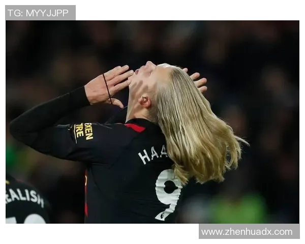 长发飘逸的中场指挥官与现代足球后腰核心作用解析